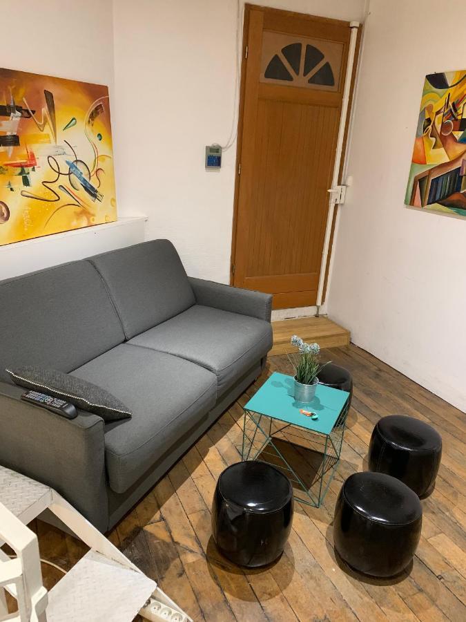 Triplex In Boulevard De Magenta By Guestready Lejlighed Paris Eksteriør billede